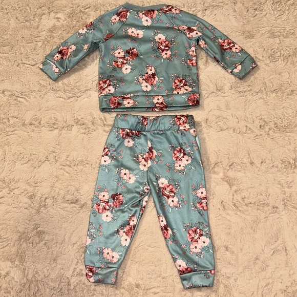 Size 12M • Vince Camuto - Picture 10 of 11